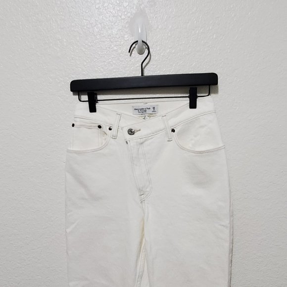 NWT Abercrombie & Fitch 90s straight ultra high rise curve love cream - Picture 4 of 13
